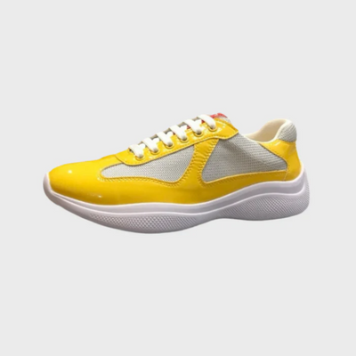 Cups Sneaker